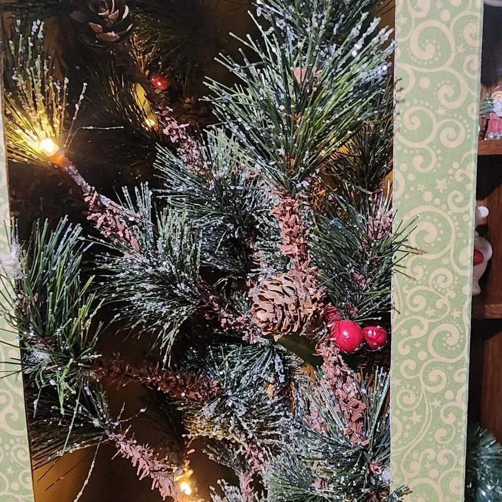 Vintage Pre-Lit Artificial Mini Tabletop Wishing Christmas Tree with LED‎ Lights